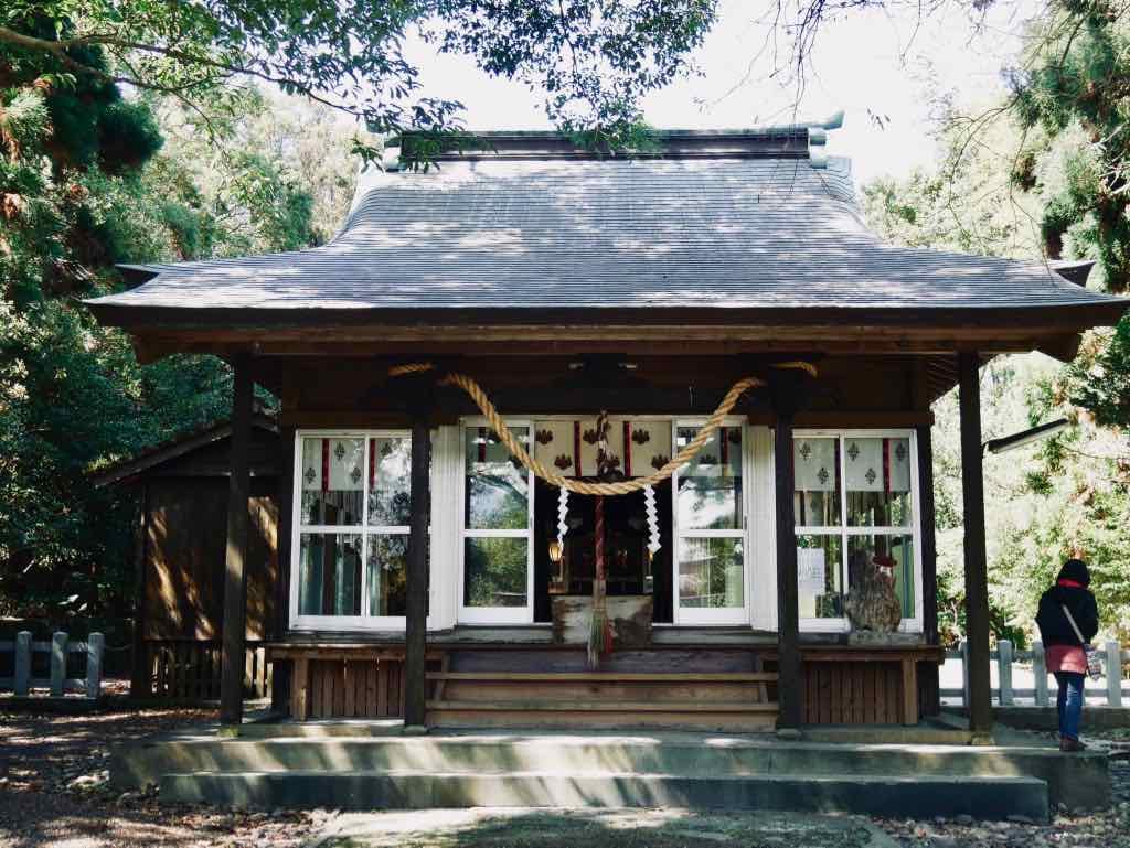 屋久島 益救神社　境内前の空気が清々しい