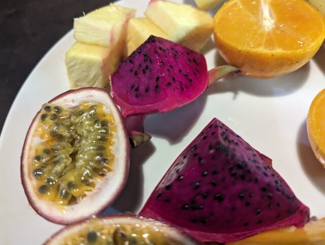 真っ赤なドラゴンフルーツ